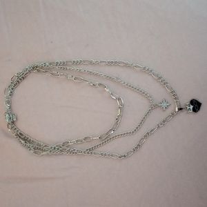 1pc chain necklace (looks like 3)